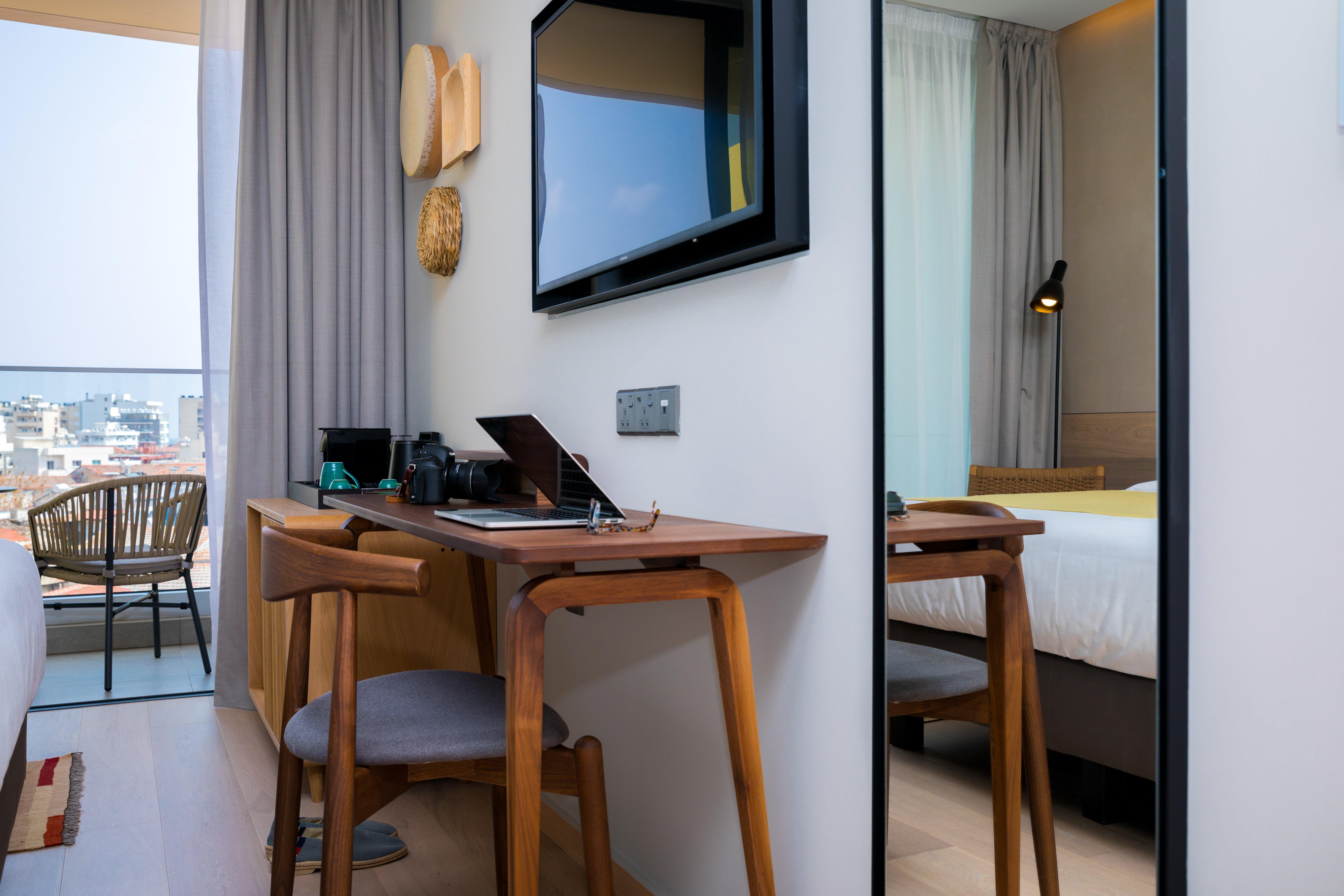 Hotel Indigo Larnaca By Ihg-Adults Only Exteriör bild